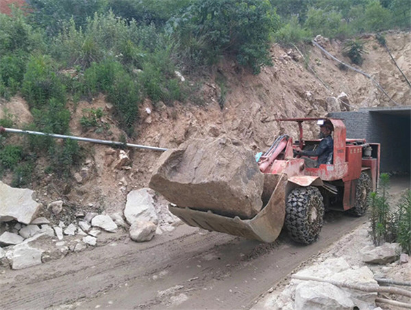 Read more about the article Подземный погрузчик LHD на месте 02